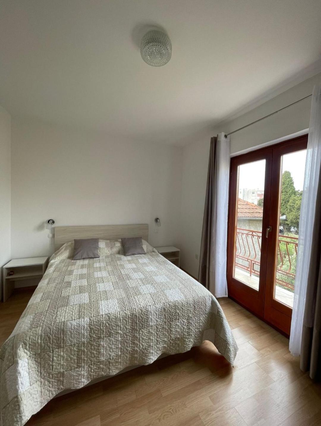 Apartments Kekel 比奥格勒·纳·莫鲁 外观 照片