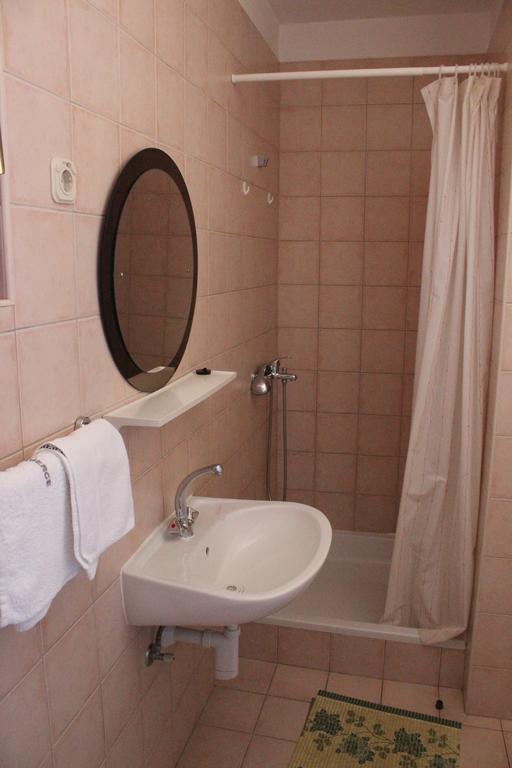 Apartments Kekel 比奥格勒·纳·莫鲁 外观 照片
